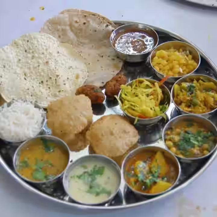 Local Cuisine of Dwarka: Delving into the Flavors of Gujarat